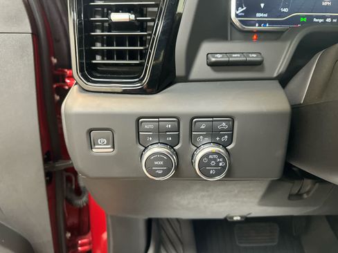 Used 2025 GMC Sierra 2500 AT4X w/ AT4X AEV Edition AWD/4WD image 19