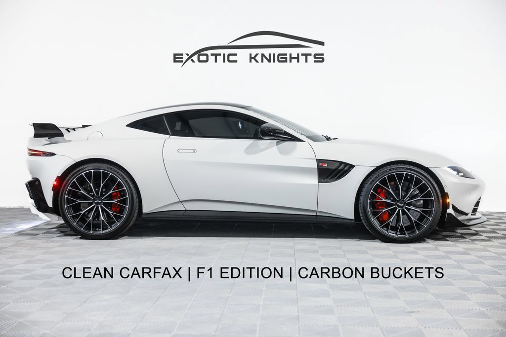Used 2023 Aston Martin V8 Vantage Coupe RWD image 1