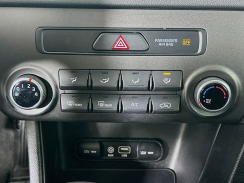 Used 2018 Kia Sportage LX image 23