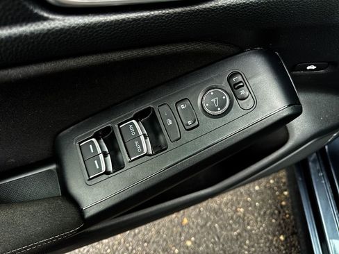 Used 2025 Honda Civic Sport image 13