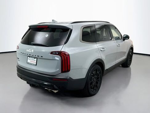 Used 2022 Kia Telluride SX w/ Nightfall Edition Package AWD/4WD image 7