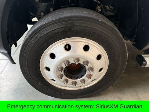 Used 2023 RAM 4500 Tradesman w/ Chrome Appearance Group image 8