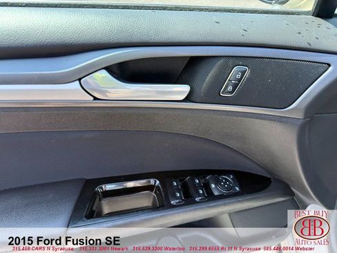 Used 2015 Ford Fusion SE FWD image 15