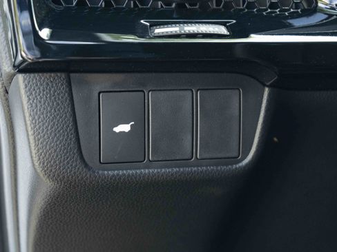 Used 2026 Honda CR-V Sport Touring image 40