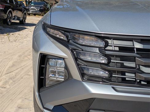 New 2026 Hyundai Tucson SE image 9