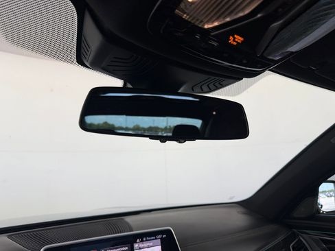 Used 2019 BMW 740i w/ Executive Package RWD image 19