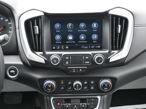 Used 2023 GMC Terrain SLT image 19