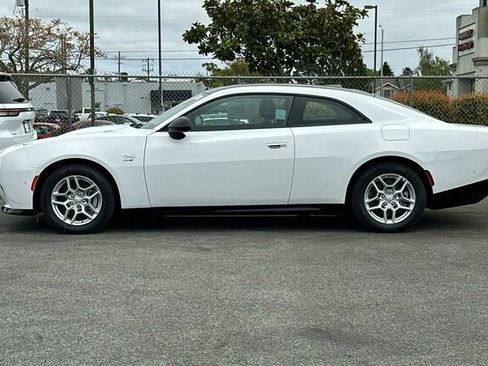 New 2025 Dodge Charger Daytona R/T w/ Quick Order Package 25M R/T image 7