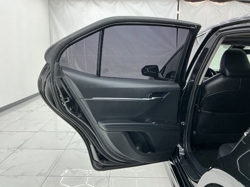 Used 2021 Toyota Camry SE FWD image 24