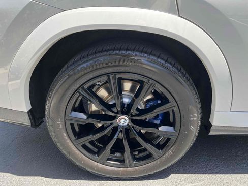 Used 2021 BMW X6 xDrive40i w/ Executive Package AWD/4WD image 83