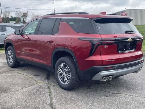 New 2026 Chevrolet Traverse LT w/ Driver Confidence Package image 5