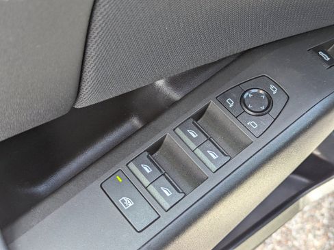 Used 2025 BMW X3 xDrive30i AWD/4WD image 17