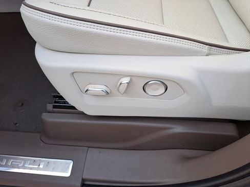 New 2026 GMC Yukon Denali w/ LPO, Floor Liner Package image 14