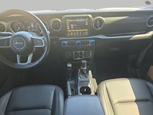 Used 2021 Jeep Wrangler Unlimited Sahara AWD/4WD image 14