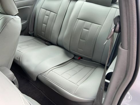 Used 2008 Honda Civic EX-L image 10