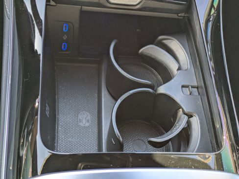 Used 2023 Mercedes-Benz EQS 450+ EQS 450+ image 24