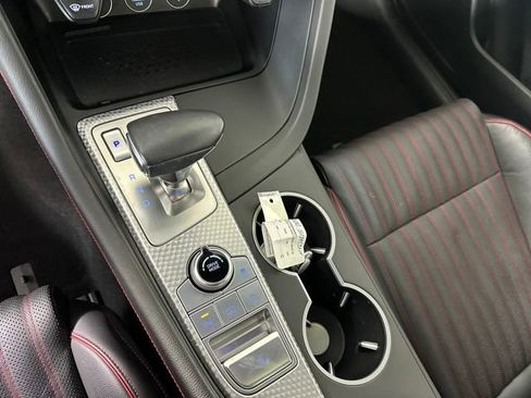 Used 2023 Genesis G70 2.0T w/ Sport Prestige Package image 20