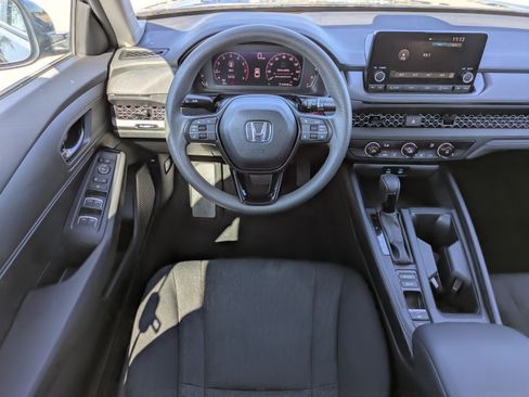 Used 2023 Honda Accord LX image 16