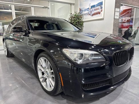 Used 2015 BMW 740Li image 19