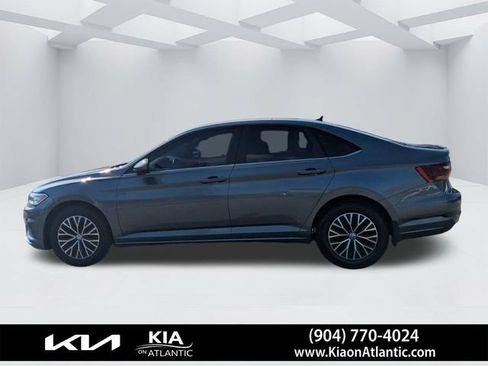 Used 2019 Volkswagen Jetta SE FWD image 6