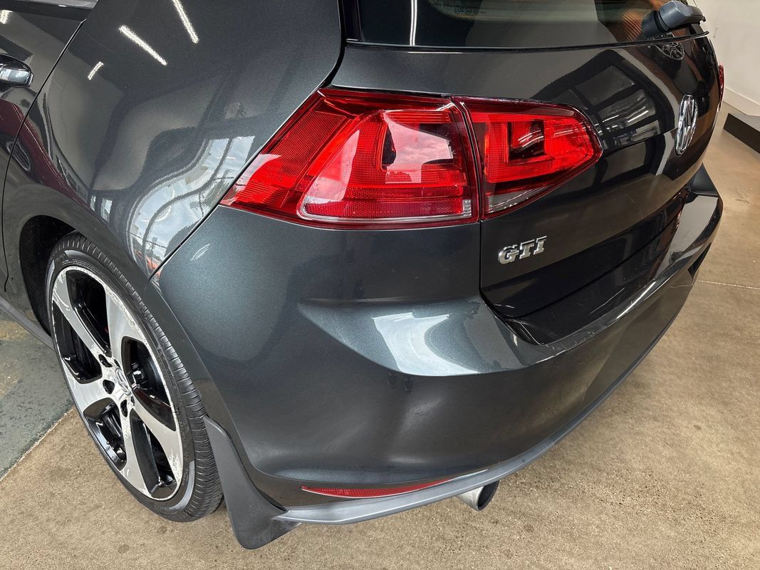 Used 2016 Volkswagen GTI SE w/ Lighting Package (SEL) FWD image 20