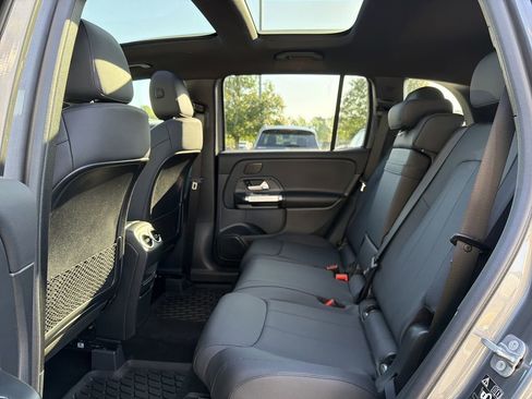Certified 2026 Mercedes-Benz GLB 250 4MATIC image 13