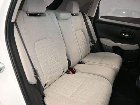 Used 2023 Honda HR-V LX image 22