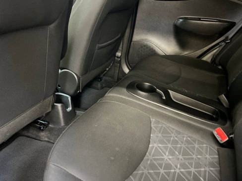 Used 2021 Chevrolet Spark LT image 14