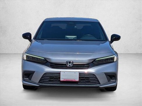Used 2024 Honda Civic Sport image 2