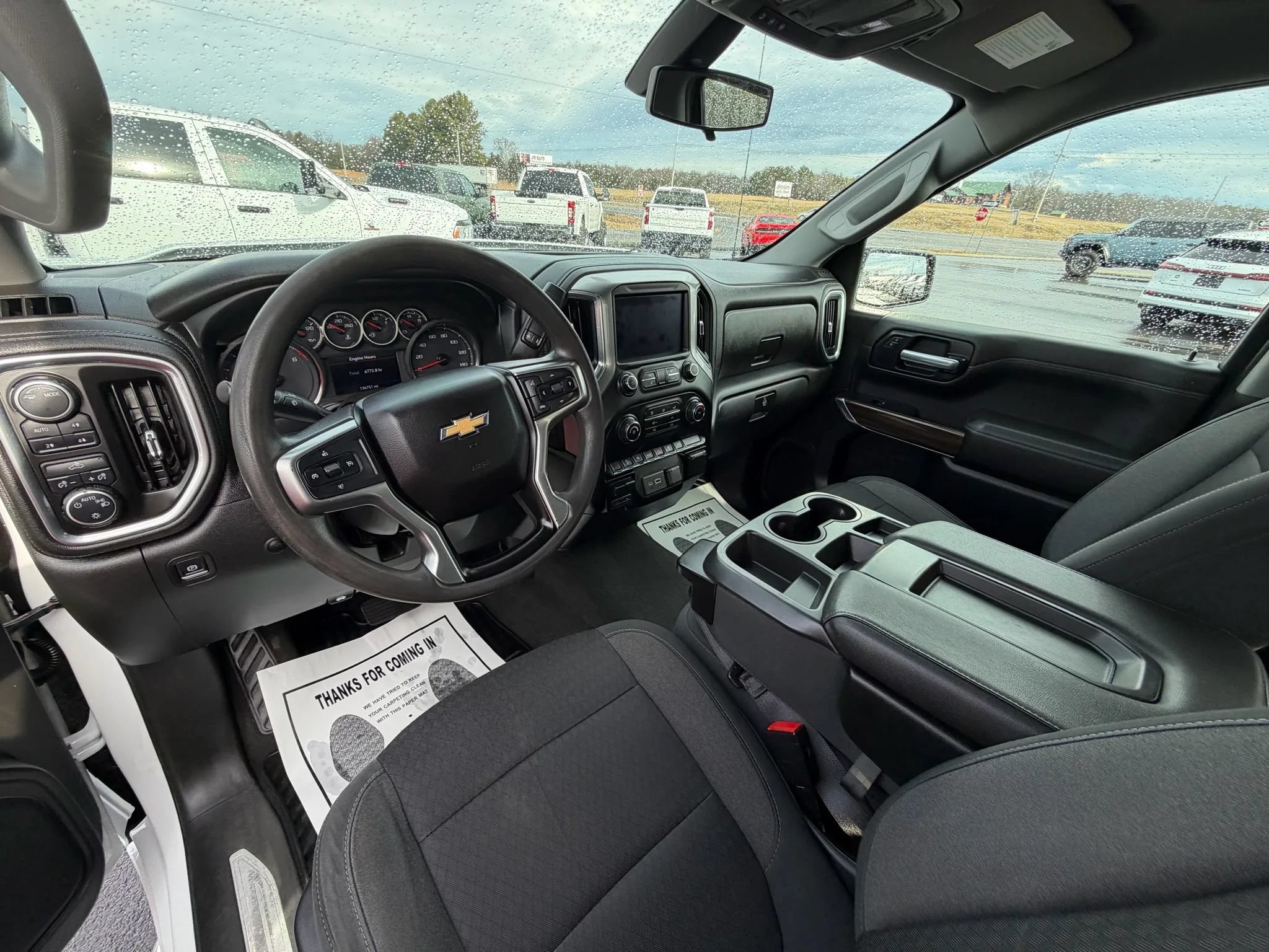 Used 2021 Chevrolet Silverado 1500 LT w/ Z71 Off-Road Package AWD/4WD image 6