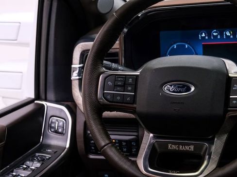 Used 2026 Ford F250 King Ranch w/ FX4 Off-Road Package image 50