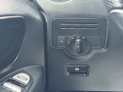 Used 2022 Mercedes-Benz Metris Long w/135  WB Van 3D image 24