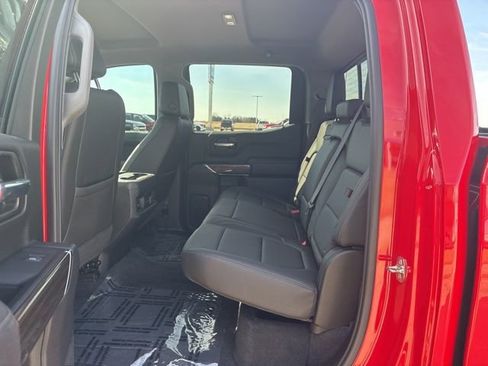 Used 2020 Chevrolet Silverado 1500 LT Trail Boss image 15