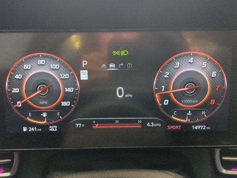 Used 2025 Hyundai Elantra SEL image 23