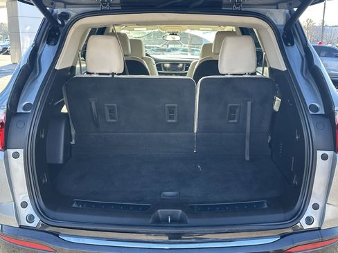 Used 2023 Buick Enclave Essence w/ Trailering Package, 5000 lbs. image 18