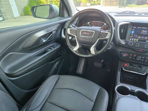 Used 2020 GMC Terrain SLT w/ Preferred Package FWD image 9