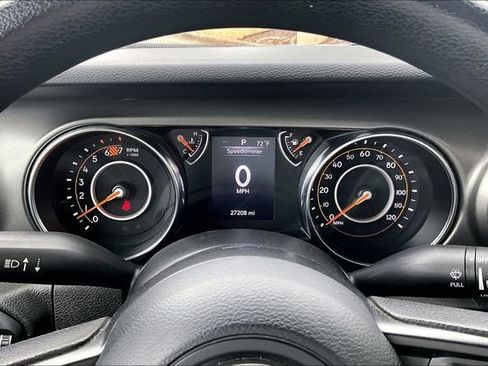 Used 2023 Jeep Wrangler Sport image 12