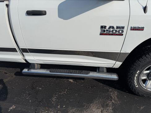 Used 2017 RAM 3500 Tradesman w/ Chrome Appearance Group AWD/4WD image 29