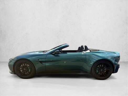 New 2026 Aston Martin V8 Vantage image 3