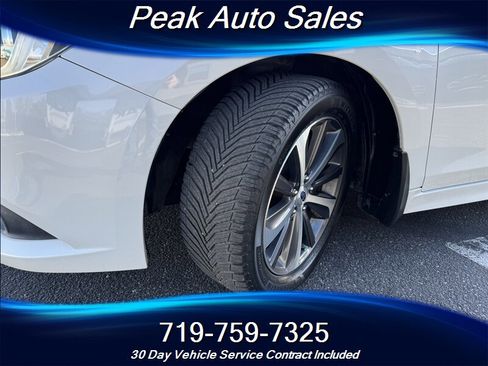 Used 2017 Subaru Legacy 2.5i Limited image 9