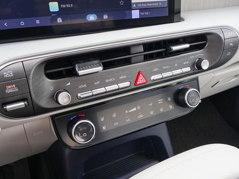 New 2026 Hyundai Palisade Calligraphy AWD/4WD image 18