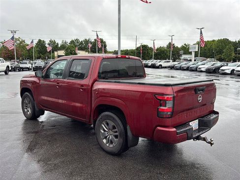 Certified 2025 Nissan Frontier SV AWD/4WD image 5