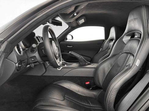 Used 2016 Dodge Viper GTS image 16