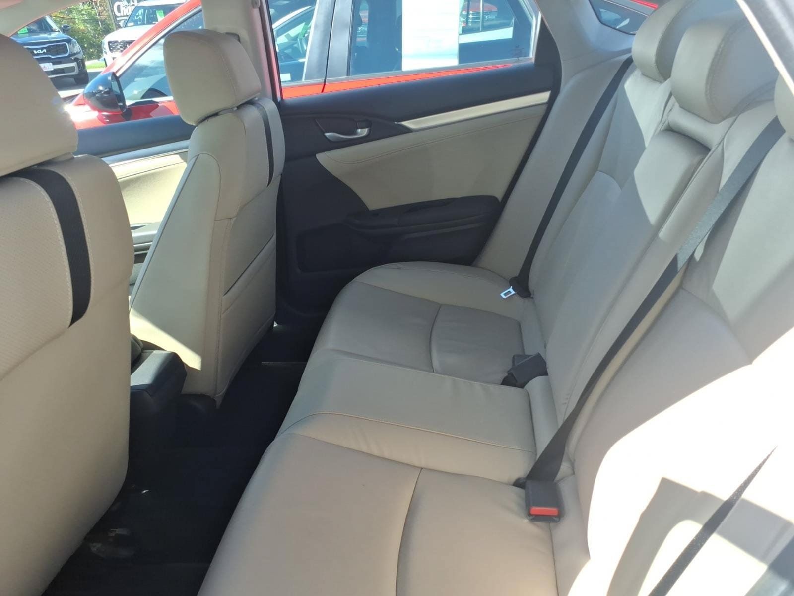 Used 2016 Honda Civic EX-L image 8