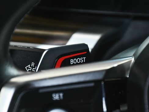 Used 2023 BMW i7 xDrive60 image 63