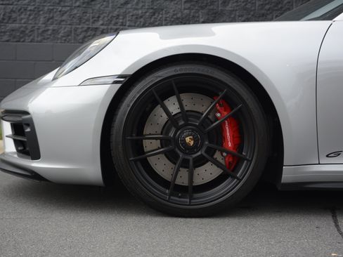 Used 2023 Porsche 911 Carrera GTS RWD image 35