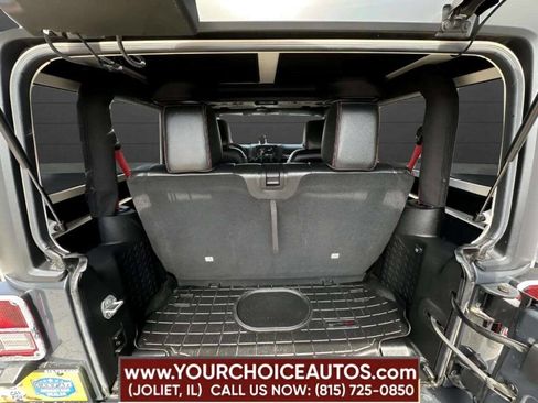 Used 2017 Jeep Wrangler Rubicon image 29