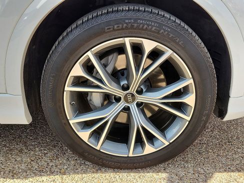 Used 2023 Audi Q8 Premium Plus image 7