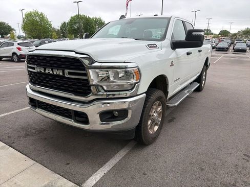 Used 2024 RAM 2500 Big Horn AWD/4WD image 1