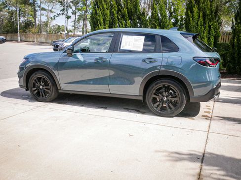 Certified 2026 Honda HR-V Sport image 7